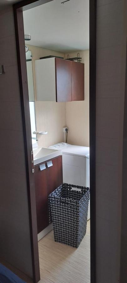 Rocbaron Mobilhome Entre Ciel Et Collines מראה חיצוני תמונה